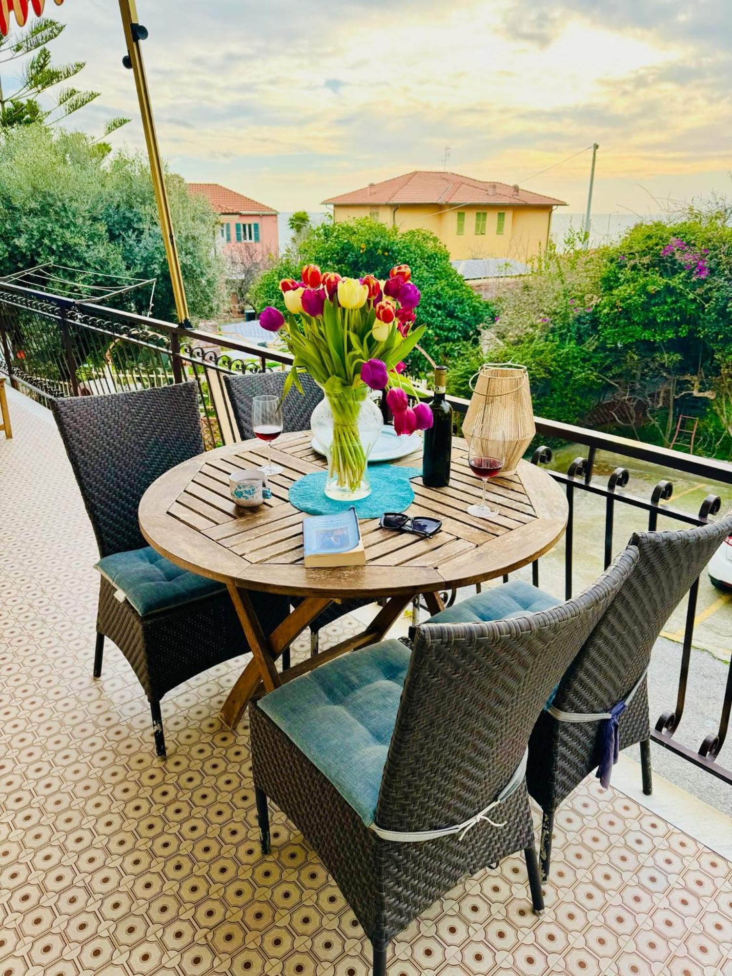 Apartament Il Timone Riva Ligure Zewnętrze zdjęcie